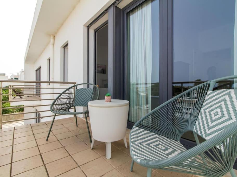 Rainbow House - Sea View & Pool & Garage & Garden & Albufeiraヴィラ エクステリア 写真